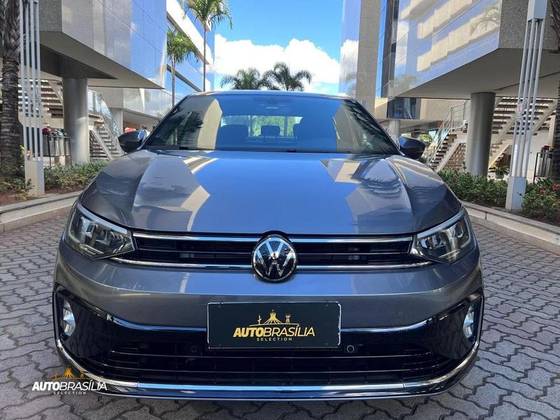 VOLKSWAGEN VIRTUS 1.0 200 TSI HIGHLINE AUTOMÁTICO
